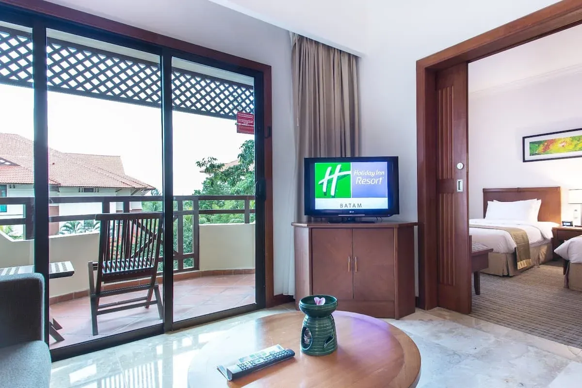 One Bedroom Suite Holiday Inn Resort Batam